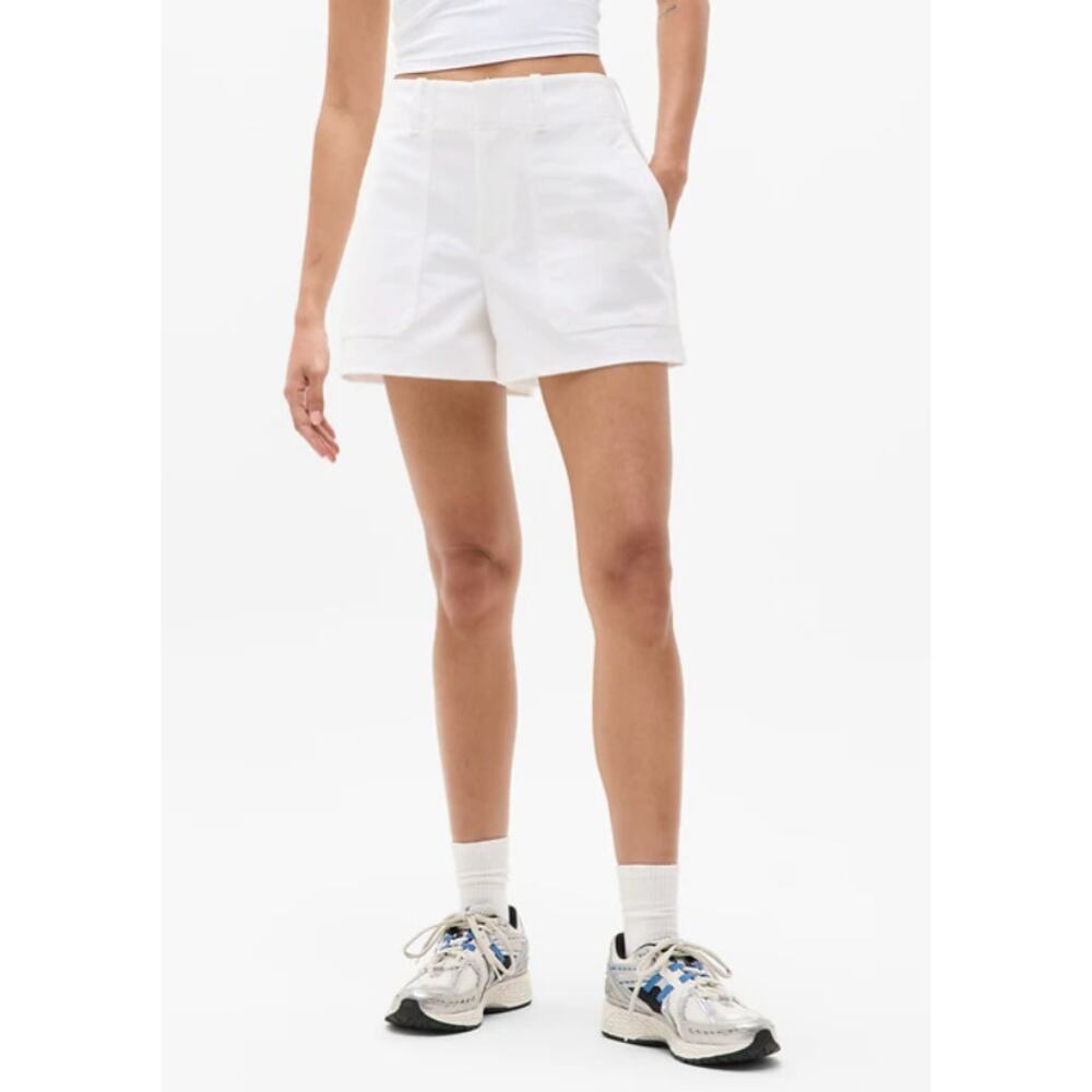 Athleta Skyline Utility Short Size 2 NWT High Rise 4" UPF 40 Stretch Travel